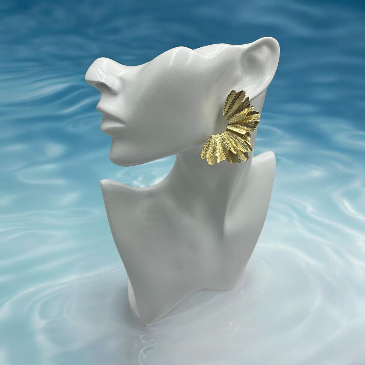 Golden Althea Earrings